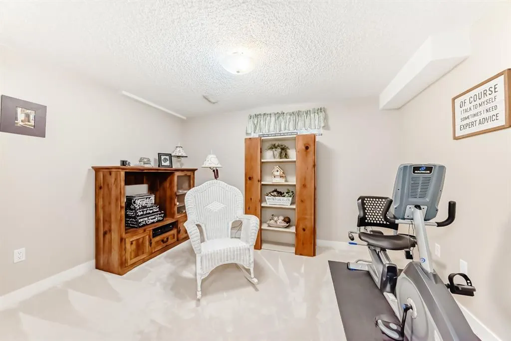 83 Gleneagles Close