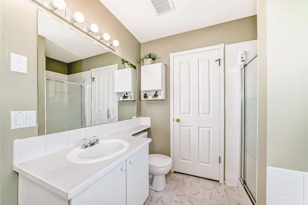 83 Gleneagles Close