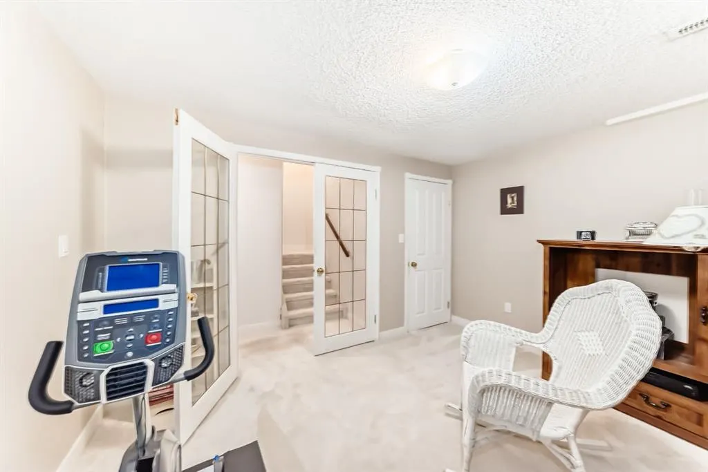 83 Gleneagles Close
