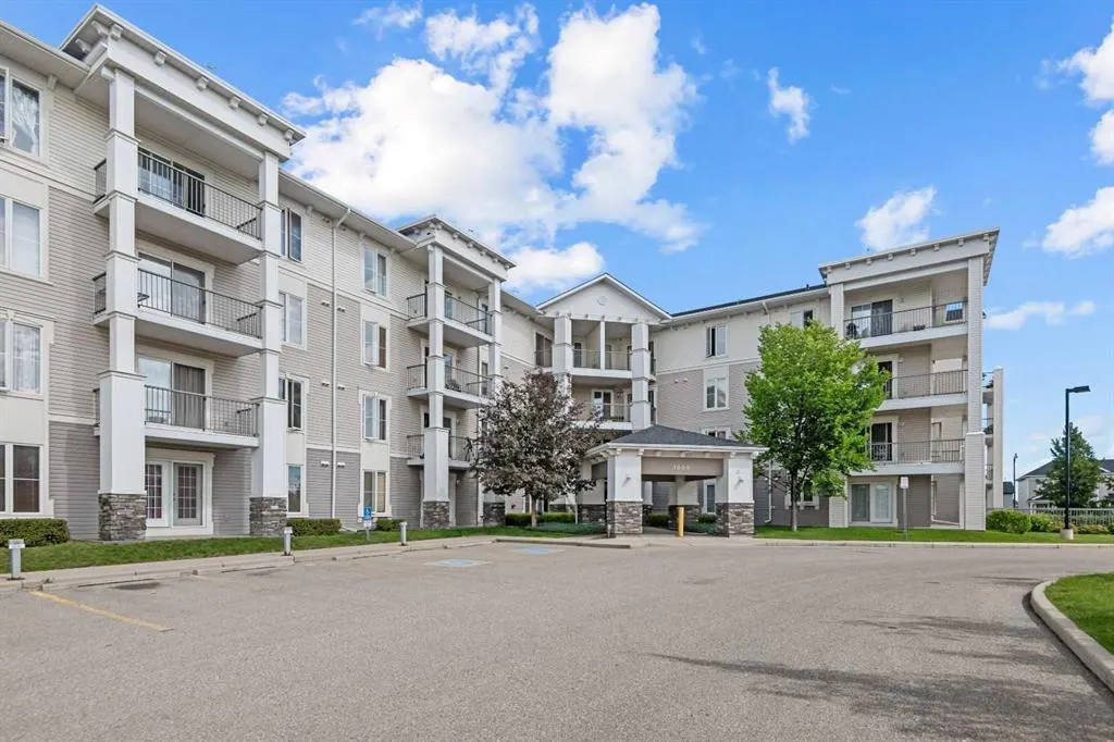 333 Taravista Drive NE, #1203