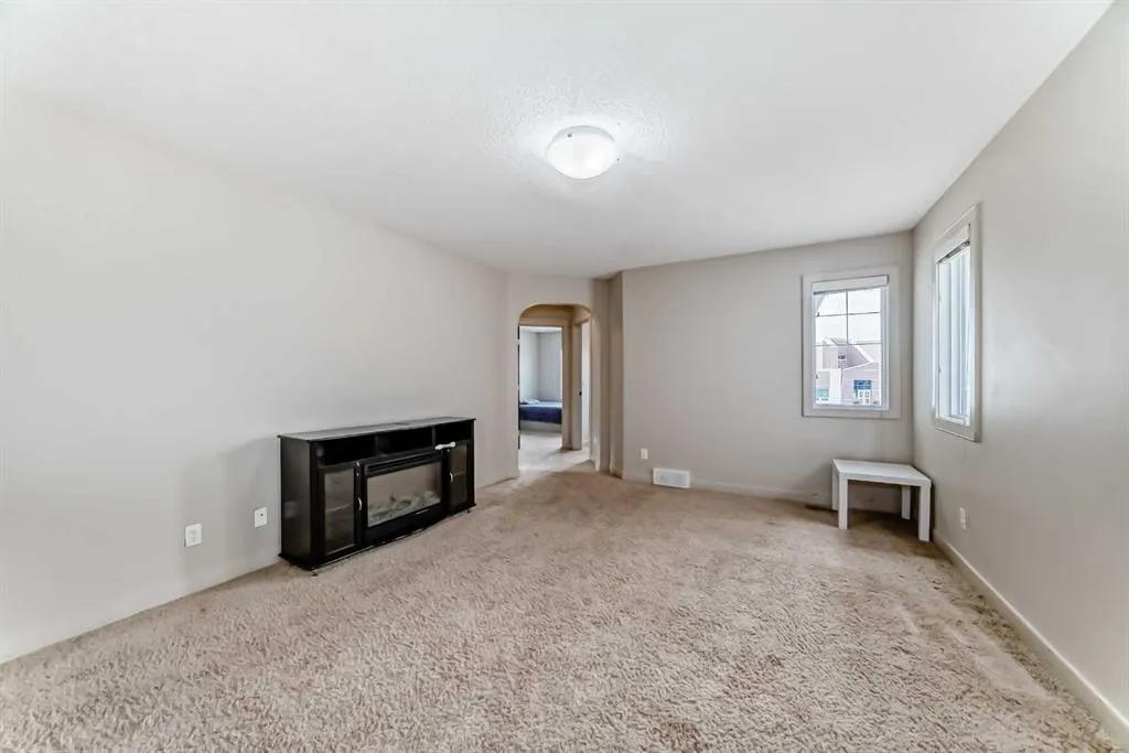 14 Skyview Ranch Street NE