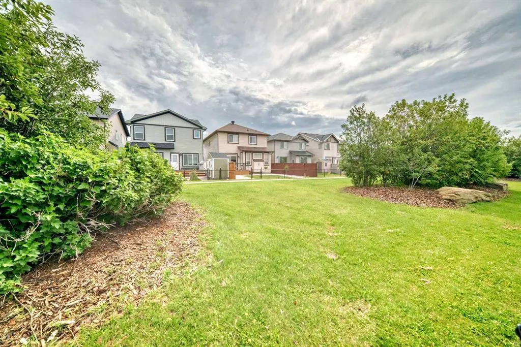 14 Skyview Ranch Street NE