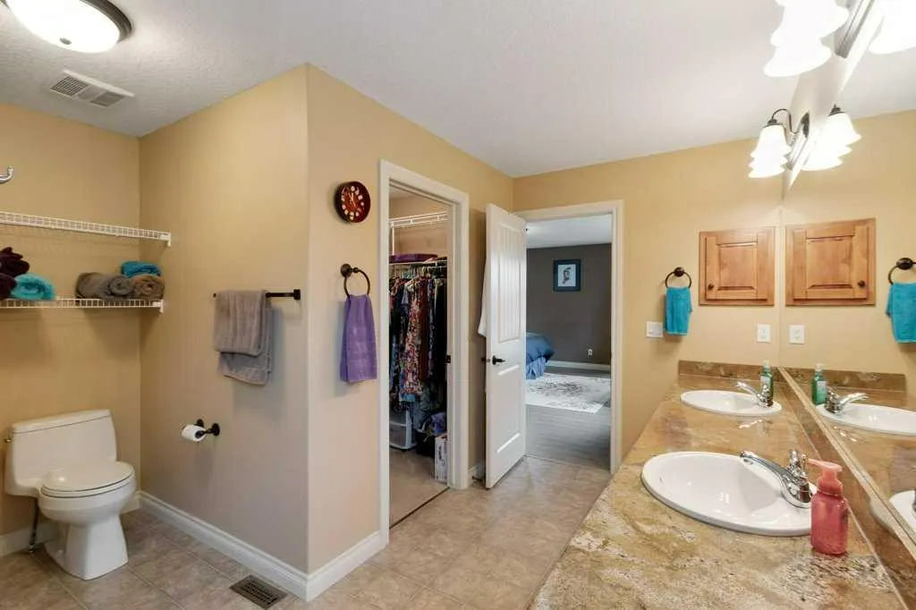 200 Cimarron Drive