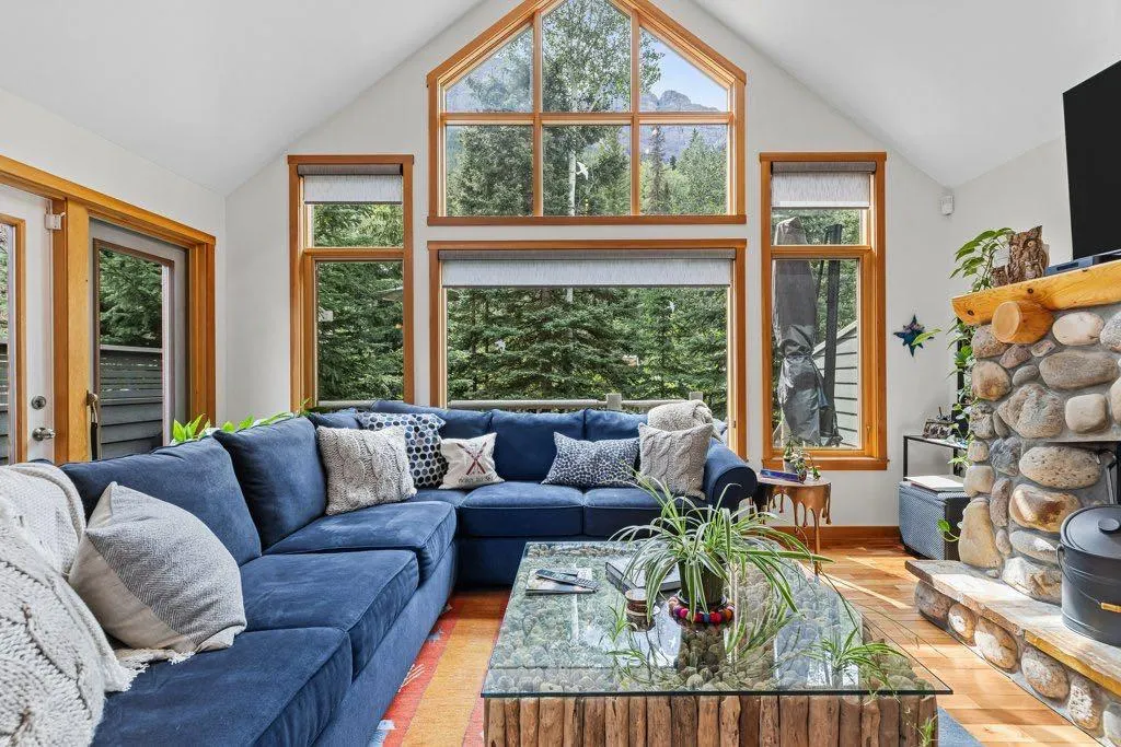1121 Lawrence Grassi Ridge