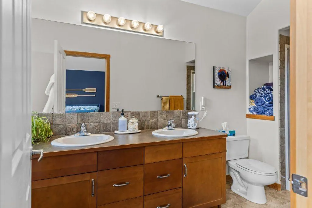 1121 Lawrence Grassi Ridge