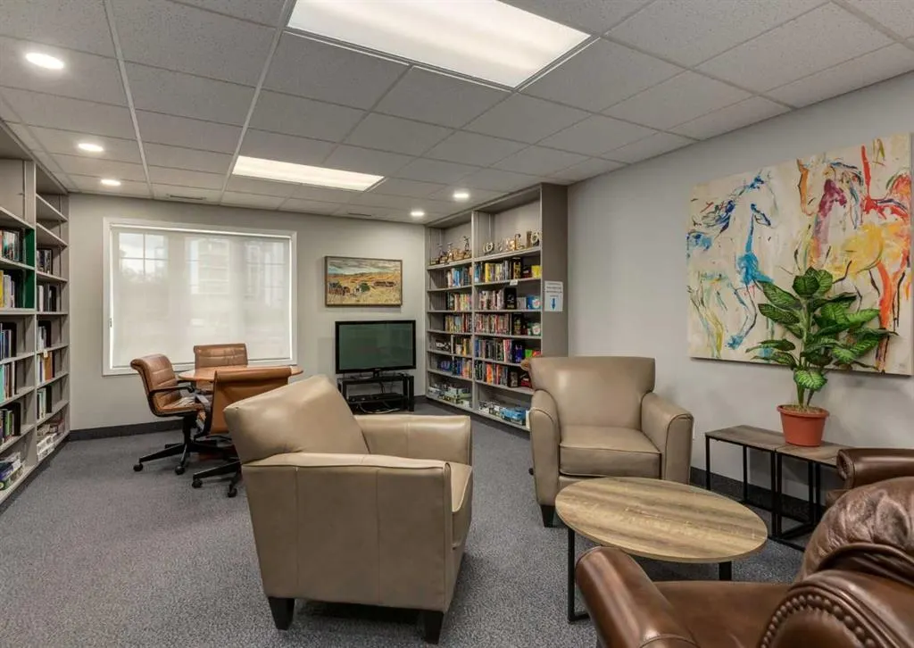 99 Arbour Lake Road NW, #130