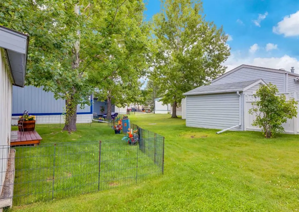 99 Arbour Lake Road NW, #130