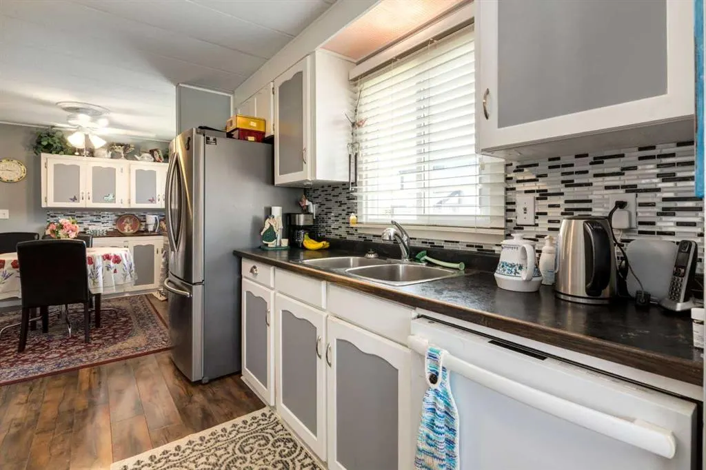 99 Arbour Lake Road NW, #130