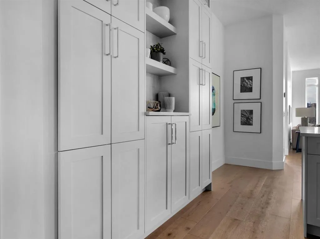 27 Royal Birch Cove NW