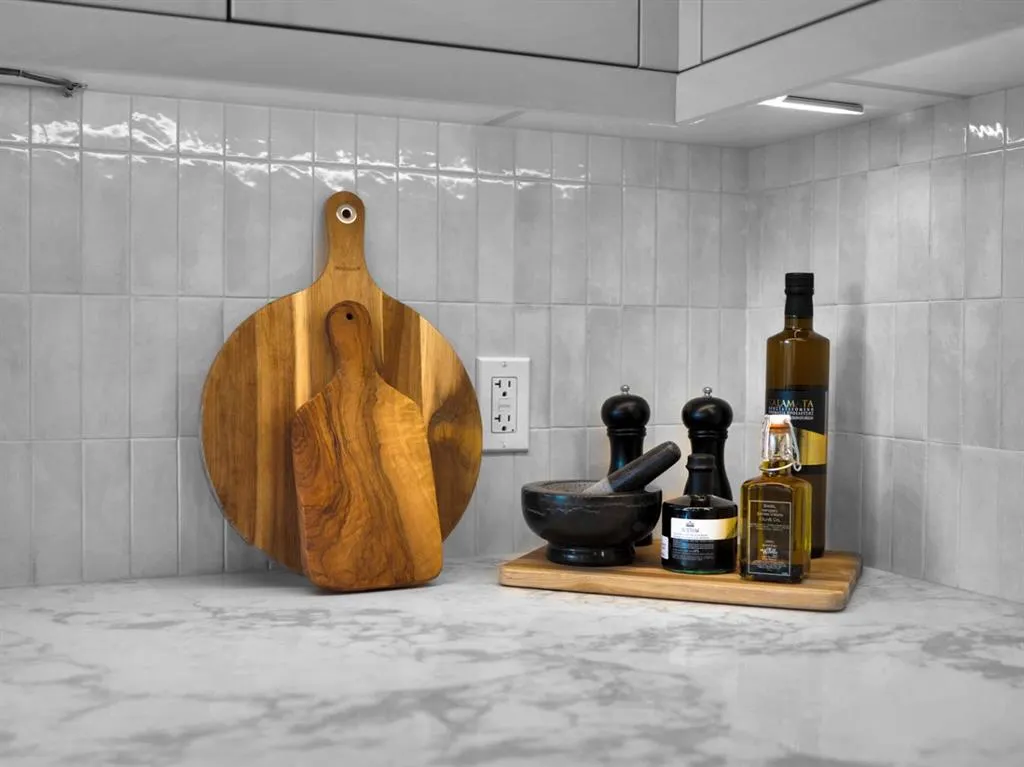 27 Royal Birch Cove NW