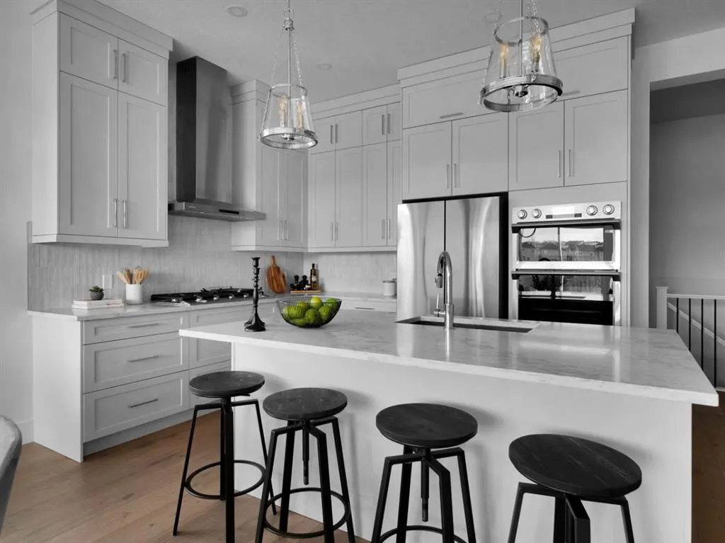 27 Royal Birch Cove NW