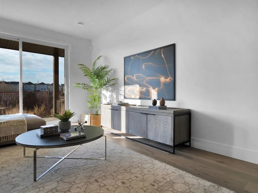 27 Royal Birch Cove NW