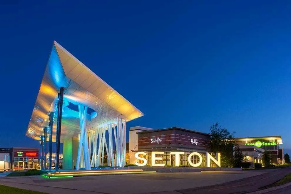 124 Seton Gardens SE