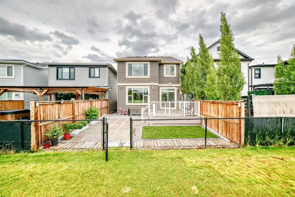 124 Seton Gardens SE