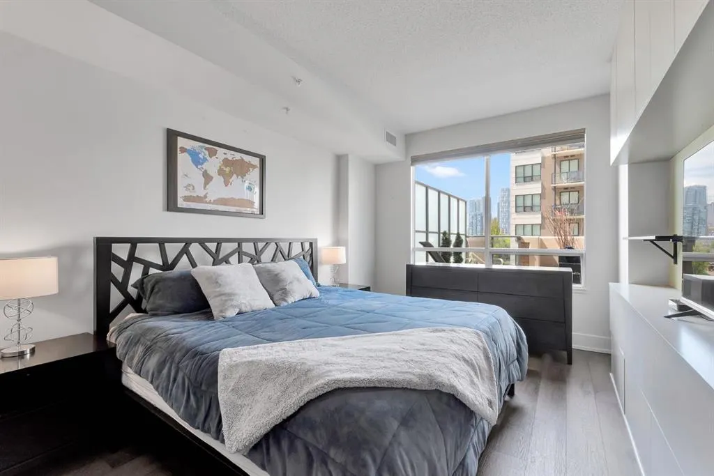 38 9 Street NE, #310