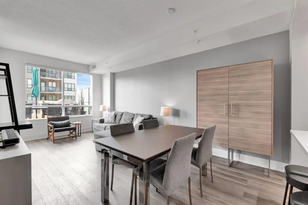 38 9 Street NE, #310
