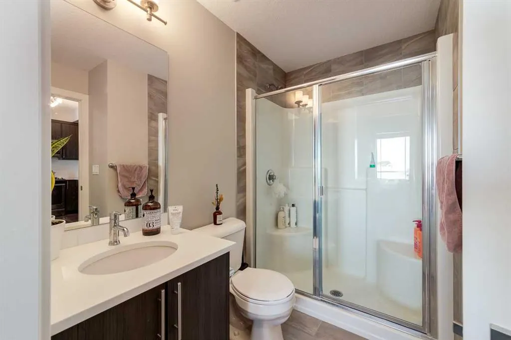 300 Auburn Meadows Manor SE, #309