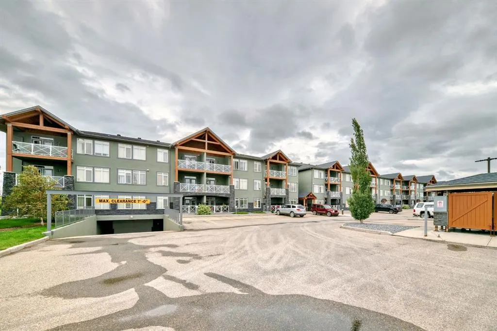 1005B Westmount Drive, #111