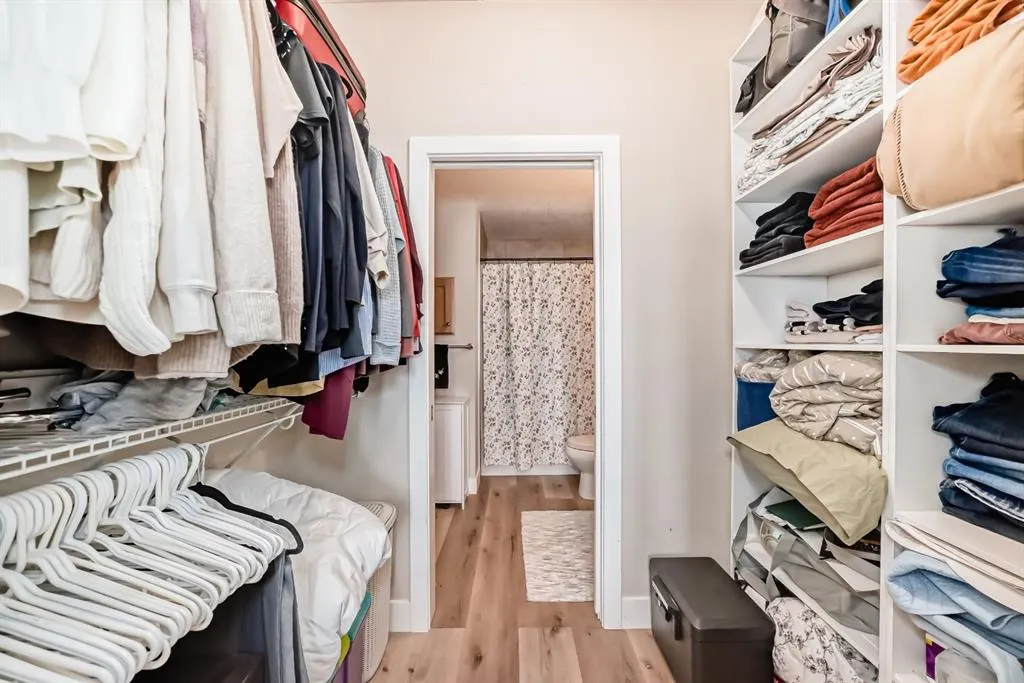 1005B Westmount Drive, #111