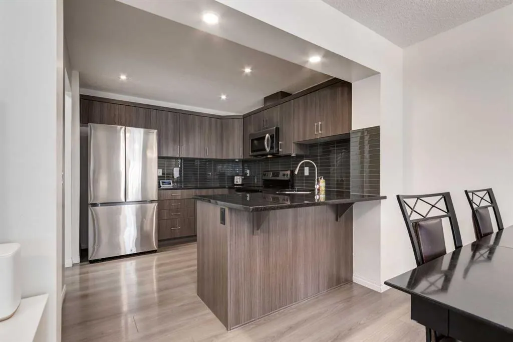 14 Windford Crescent SW