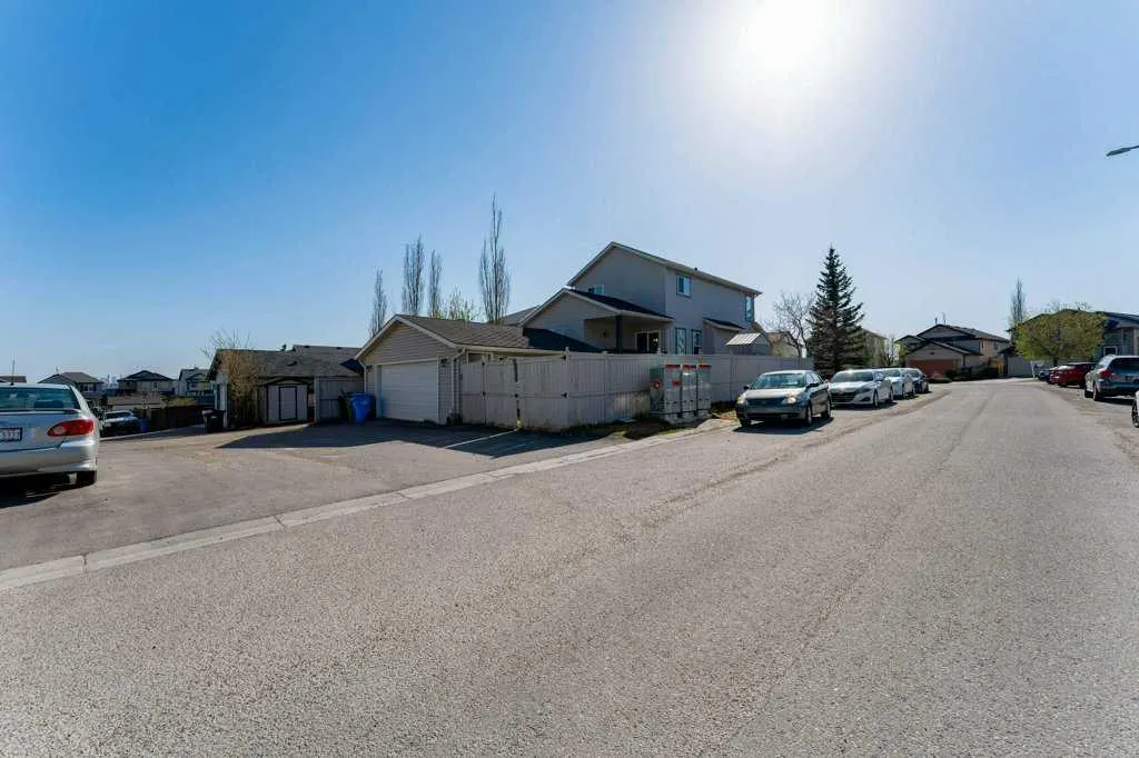 178 Covemeadow Crescent NE