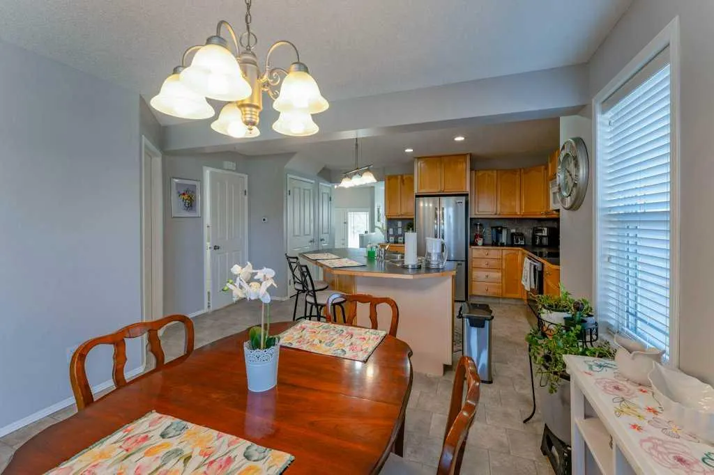 178 Covemeadow Crescent NE