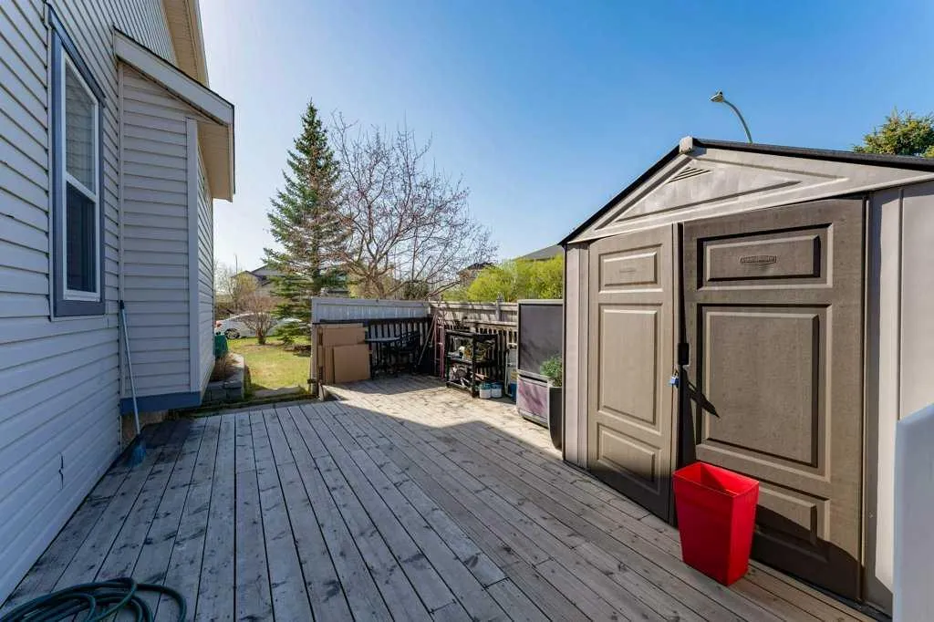 178 Covemeadow Crescent NE