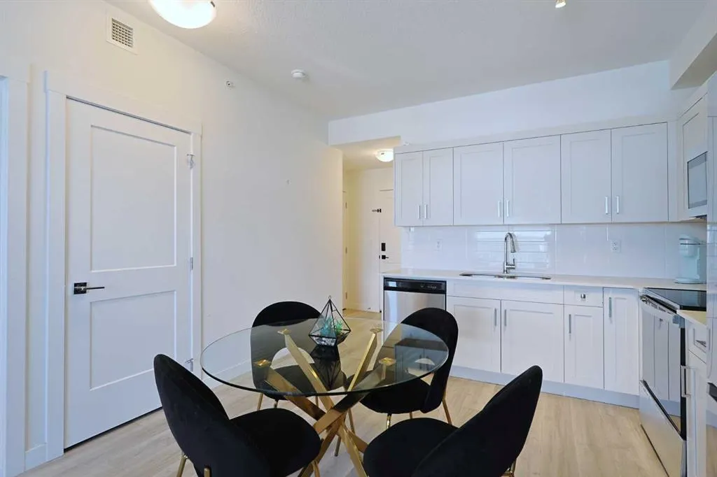 20 Sage Hill Walk NW, #413