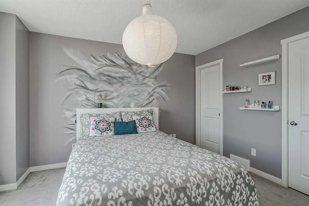 313 Copperpond Landing SE