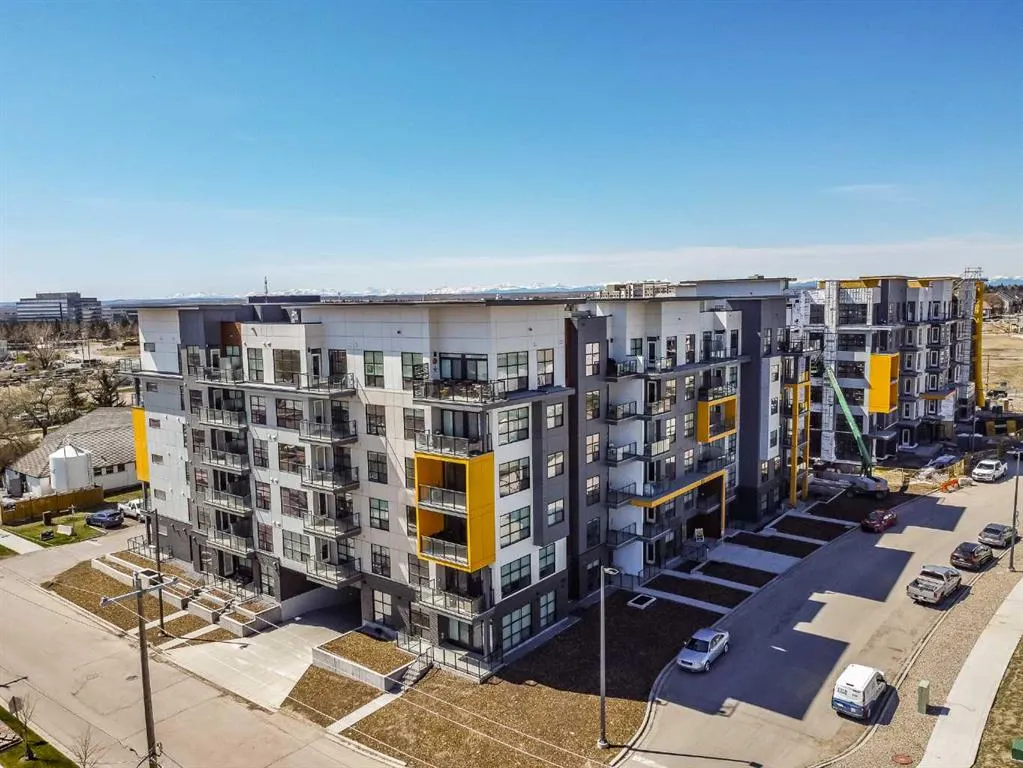 370 Dieppe Drive SW, #216