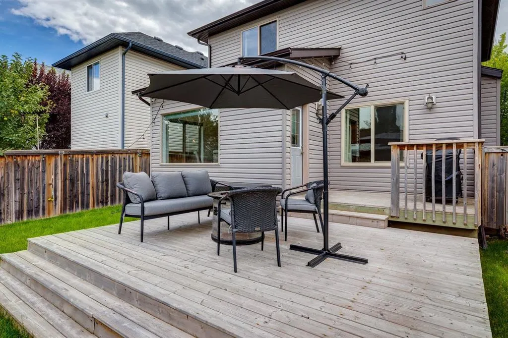 238 Elgin Manor SE