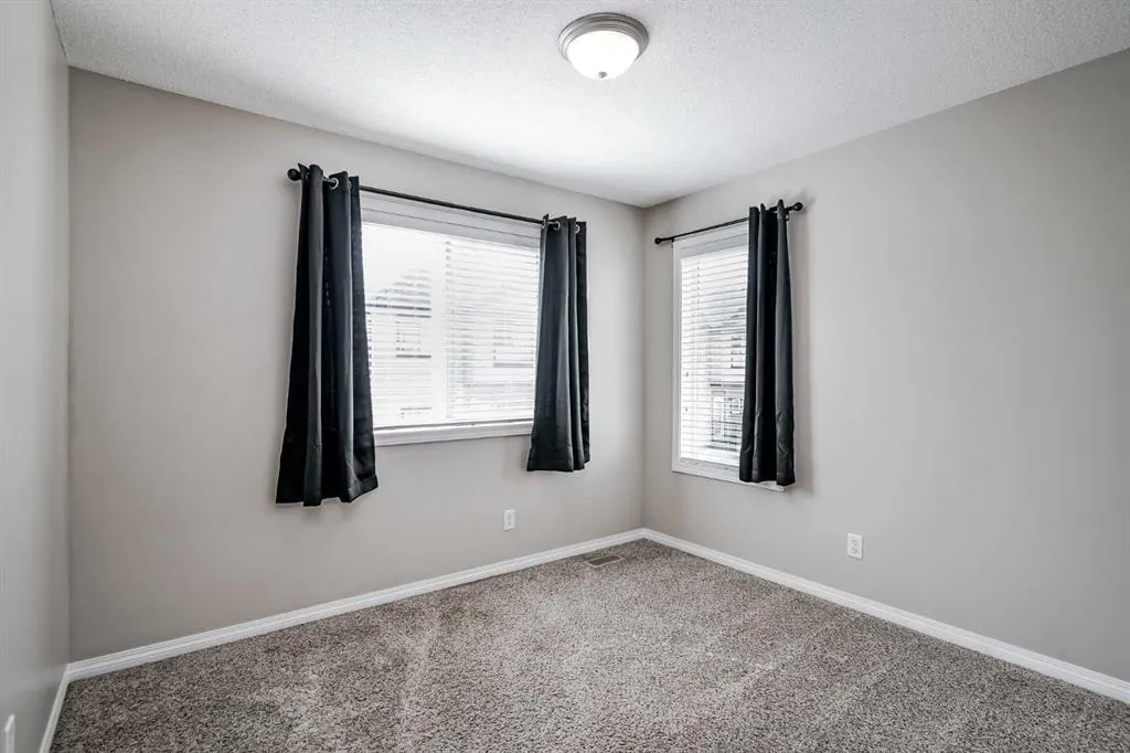 182 Kincora Heath NW