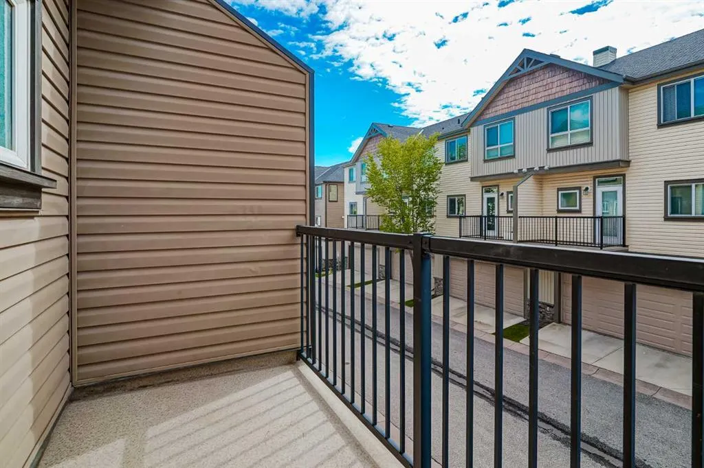 182 Kincora Heath NW