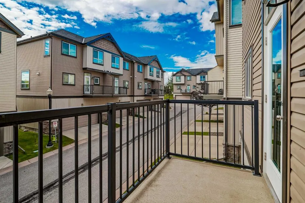 182 Kincora Heath NW