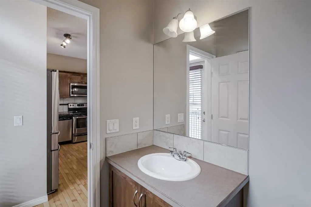 182 Kincora Heath NW