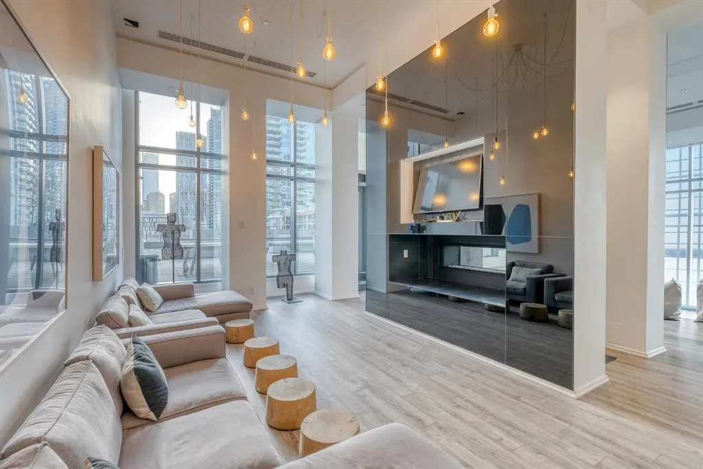 615 6 Avenue SE, #1403