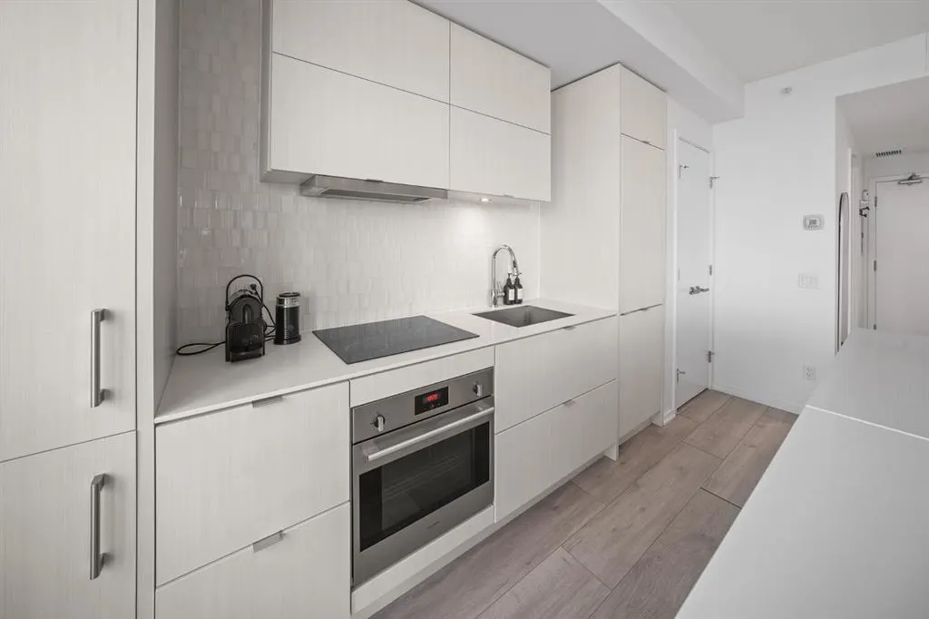 615 6 Avenue SE, #1403