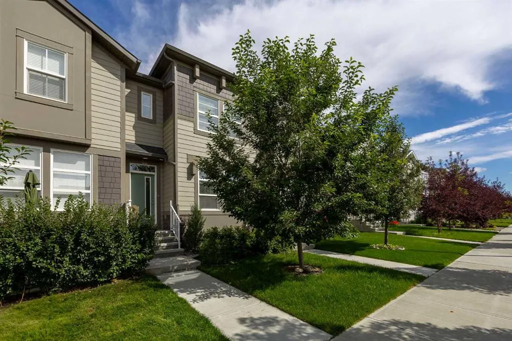 116 Wolf Hollow Park SE