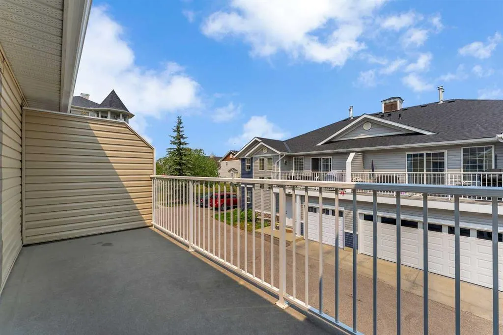 90 Country Village Circle NE
