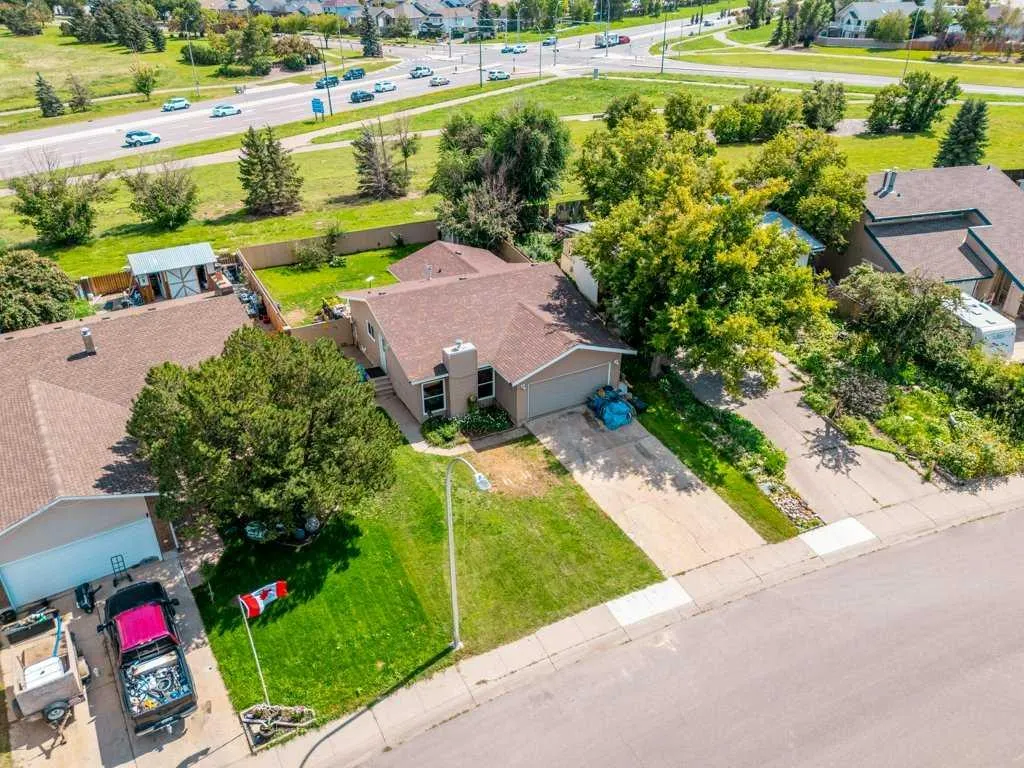 139 Laval Boulevard W