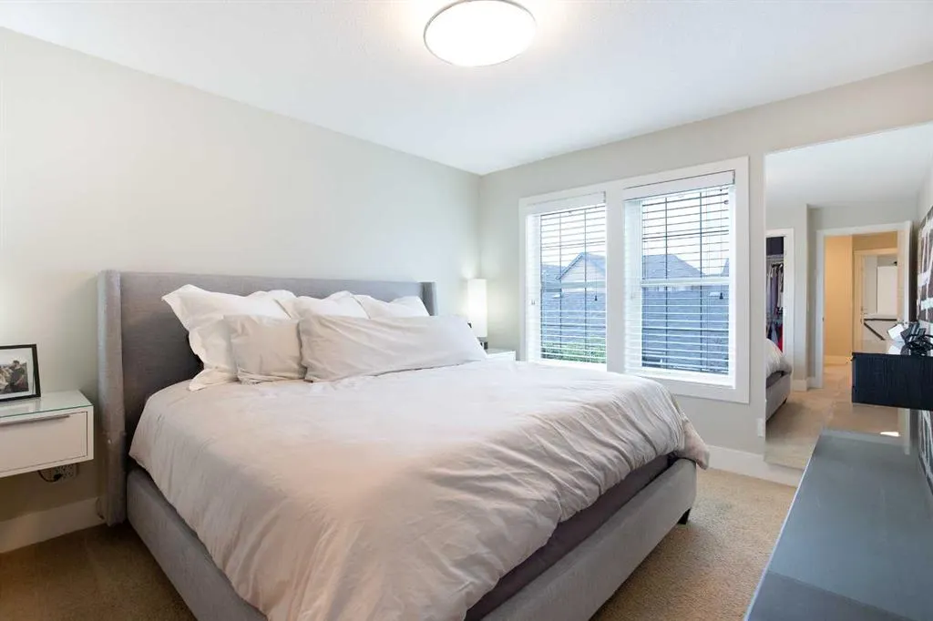 548 Quarry Park Boulevard SE