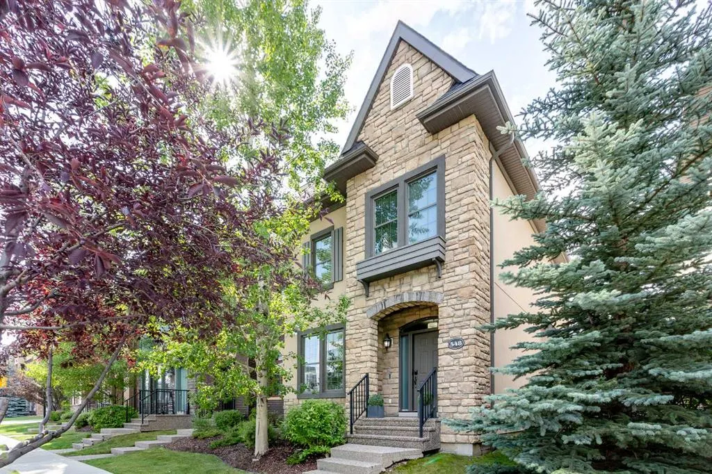 548 Quarry Park Boulevard SE