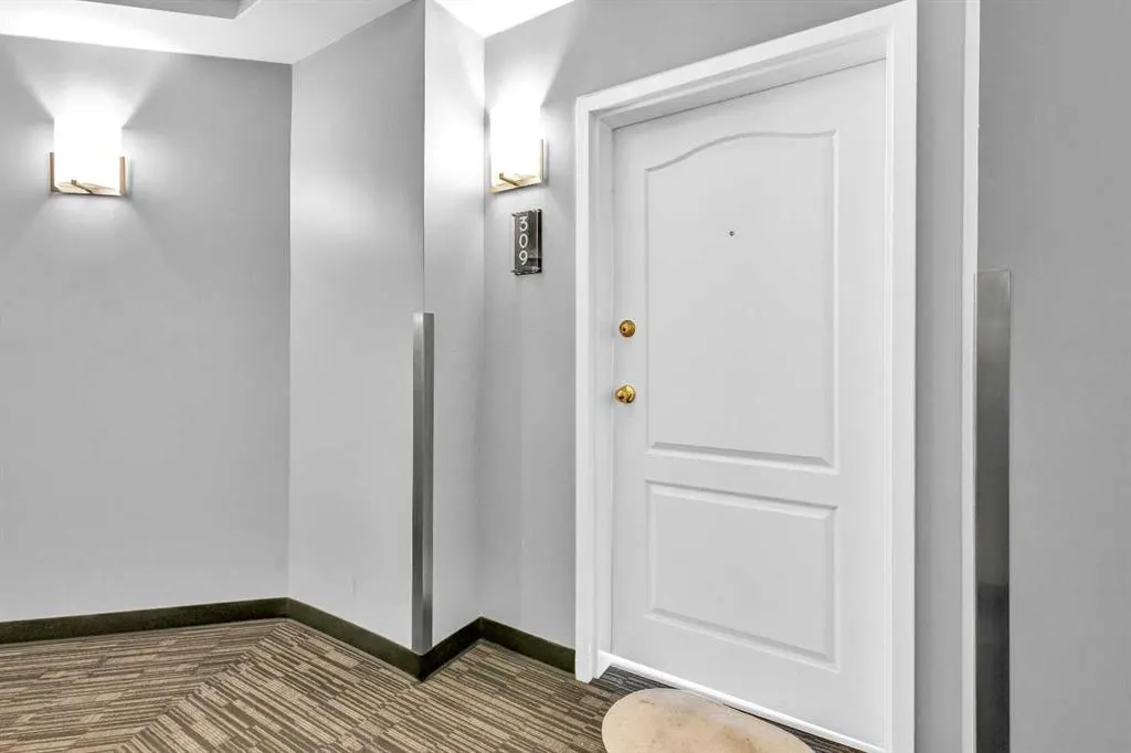 20 Sierra Morena Mews SW, #309