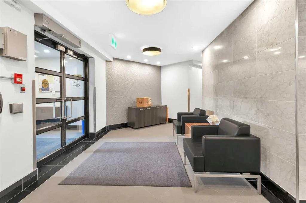 20 Sierra Morena Mews SW, #309