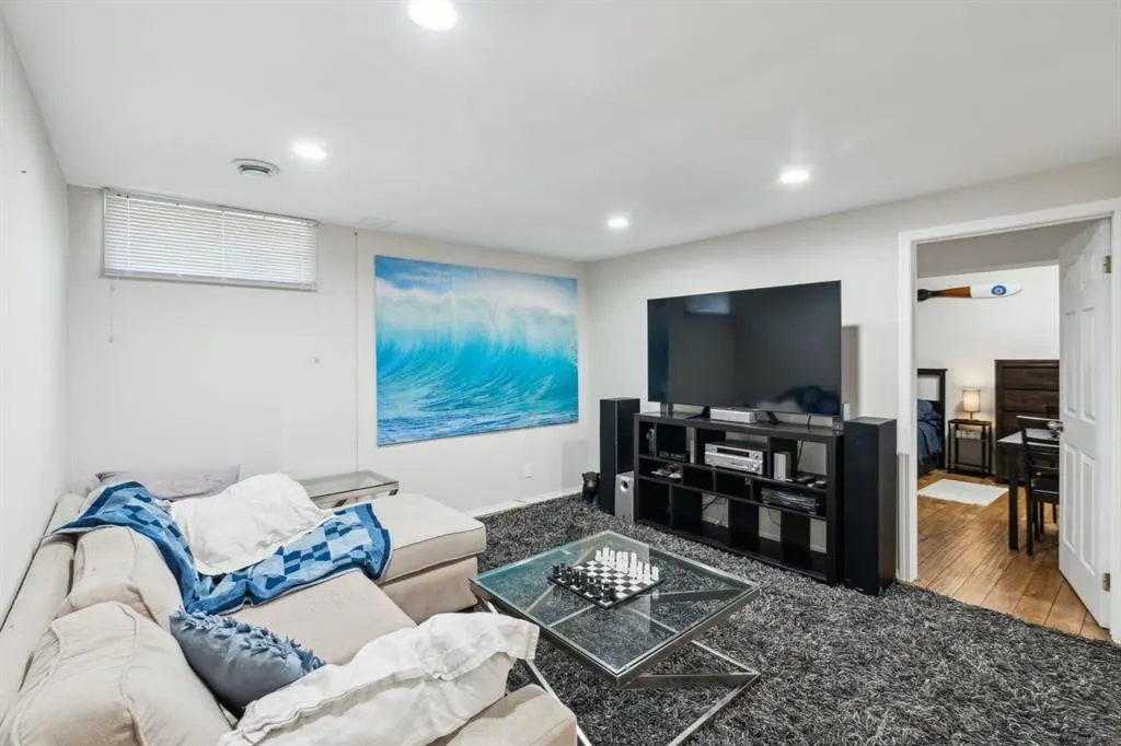 79 Woodbrook Road SW