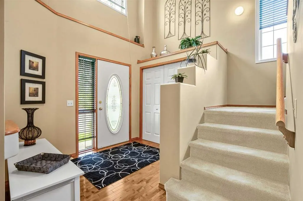 25 Country Hills Gate NW