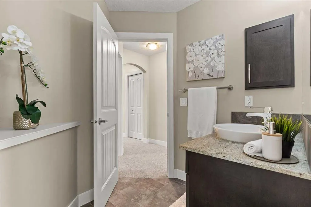 809 Canoe Green SW