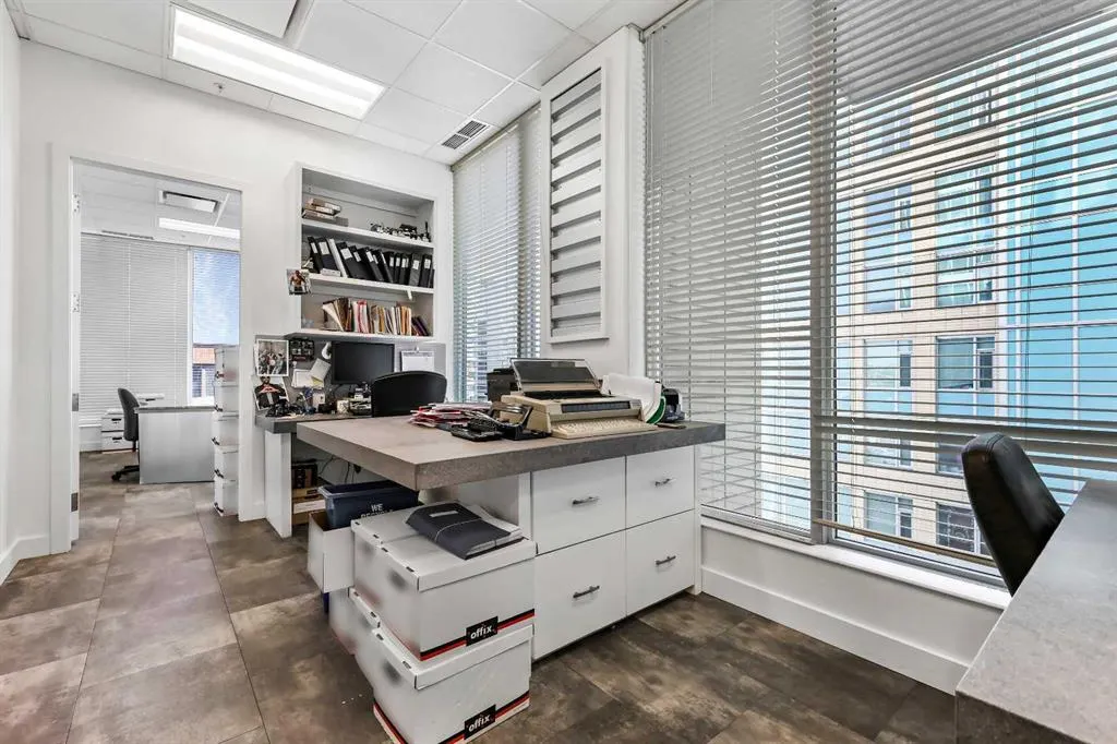 888 4 Avenue SW, #607