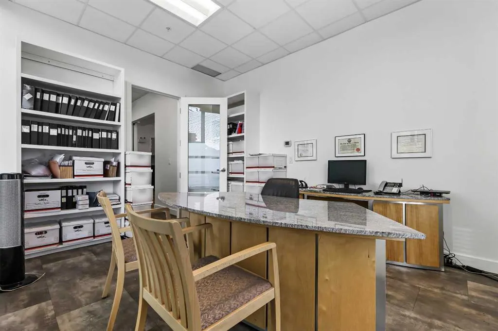888 4 Avenue SW, #607