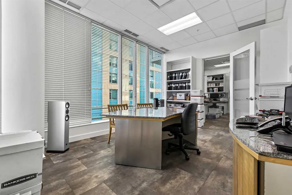 888 4 Avenue SW, #607